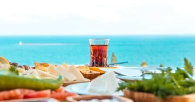 Türkiye Gastronomi Rehberi: İstanbul'da Kahvaltı Yapılacak Mekânlar