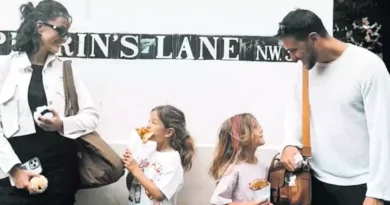 Pelin Akil ve Anıl Altan'dan Londra'da Sürpriz Buluşma