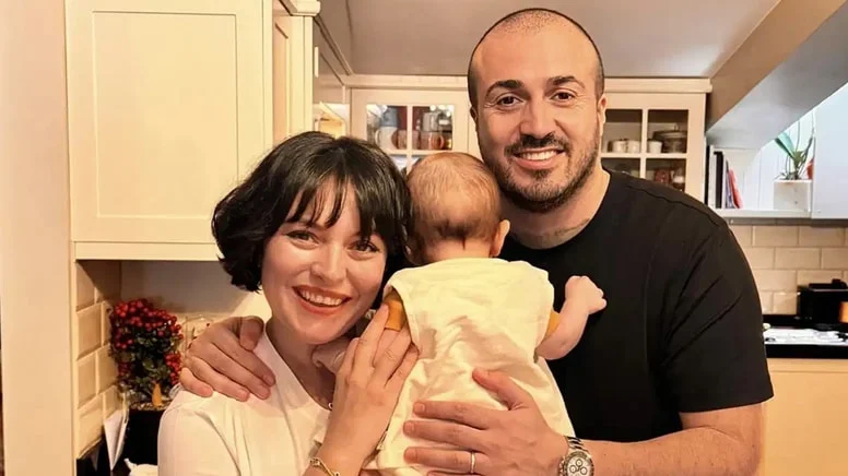 Ezgi Mola ve Mustafa Aksakallı Boşanma Kararı Açıkladı