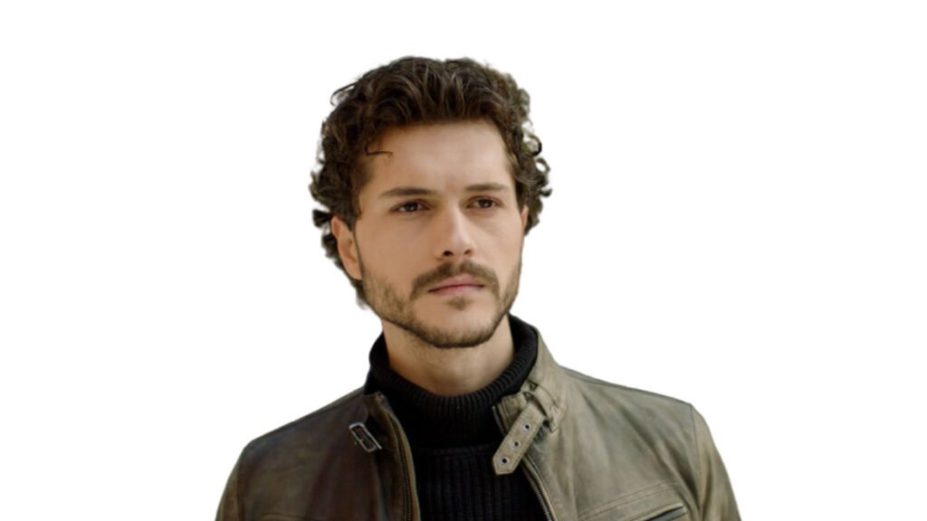 "Aşk" Dizisinin Karan Karakterine Alperen Duymaz Geldi!