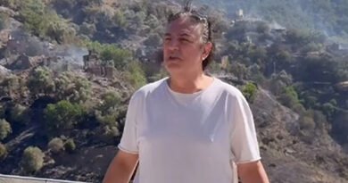 Çelik: İzmir'deki Yangın Bölgesine Gitti; Aracımla Hizmete Hazırım!