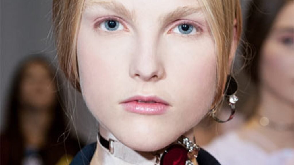 Dior Makyajının Sırlarını Keşfedin