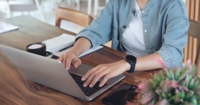 En yüksek gelir getiren üniversite programları  
                                                      Ebeveynler