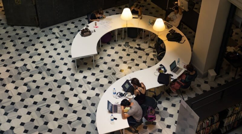 Üniversiteyi kazandıktan sonra atılacak adımlar nelerdir? | Anne