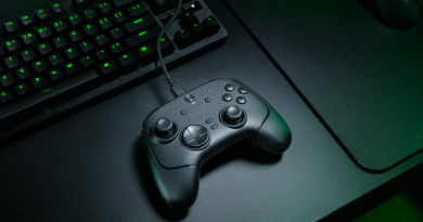 Razer Wolverine V3 Pro: 8K Oyun Deneyimini Değiştiriyor