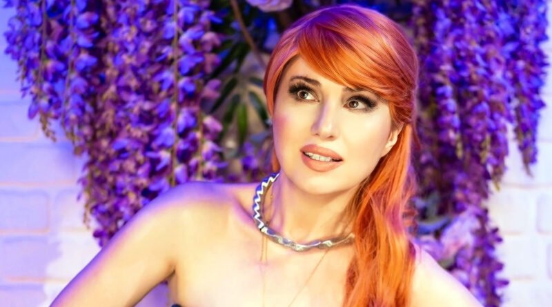 Hülya Bozkaya Kanseri Yendi ve Yeni Şarkısıyla Hayata 'Merhaba' Dedi!