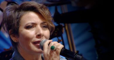 İntizar'ın Akustik Sürprizi: 'Konu Sen Olunca' Yeniden Yorumlandı