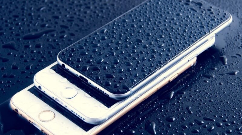 Akıllı Telefonunuz Suya Düşerse Ne Yapmalısınız?