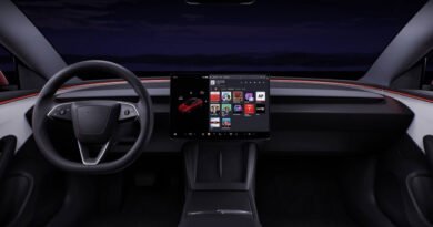 Tesla, Sesli Asistan İçin DeepSeek ve ByteDance ile Anlaşma Sağladı!