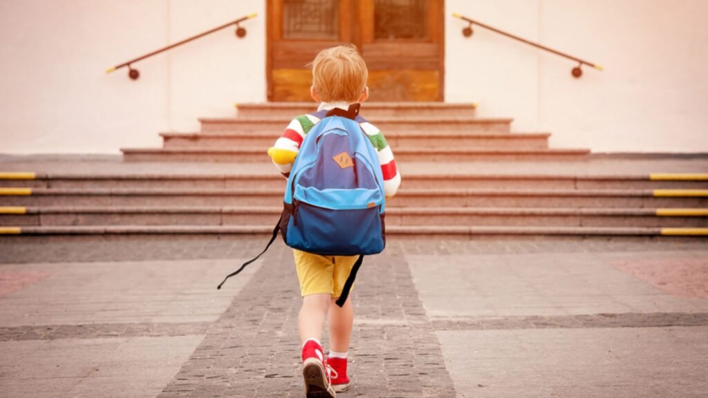 Yeni eğitim öğretim döneminde stresle başa çıkma yöntemleri | Anne