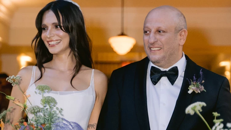Meriç Aral ve Serkan Keskin’den Bebek Müjdesi: Güneş Doğdu!