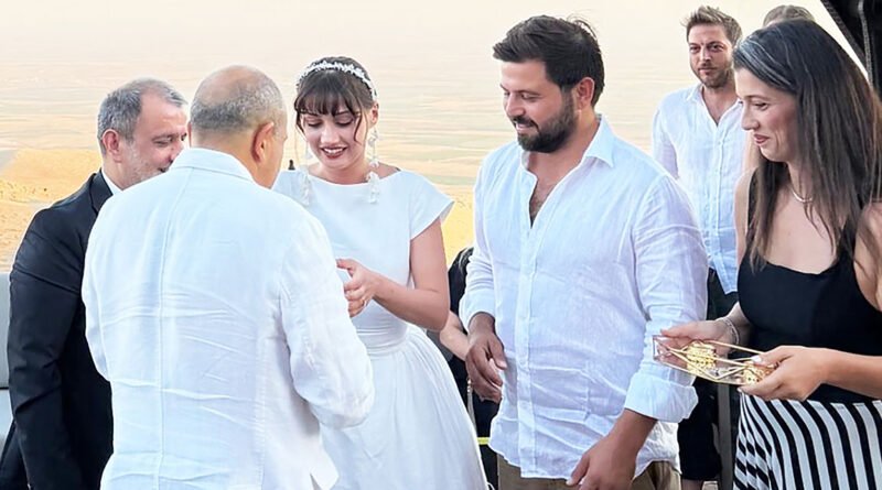 Sevda Erginci Nişanlandı, Mardin'de!