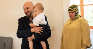 Kızılcık Şerbeti: Ünal Ailesinde Sular Durulmuyor!
