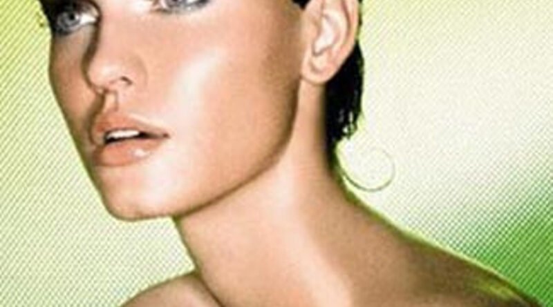 Dominant Makeup