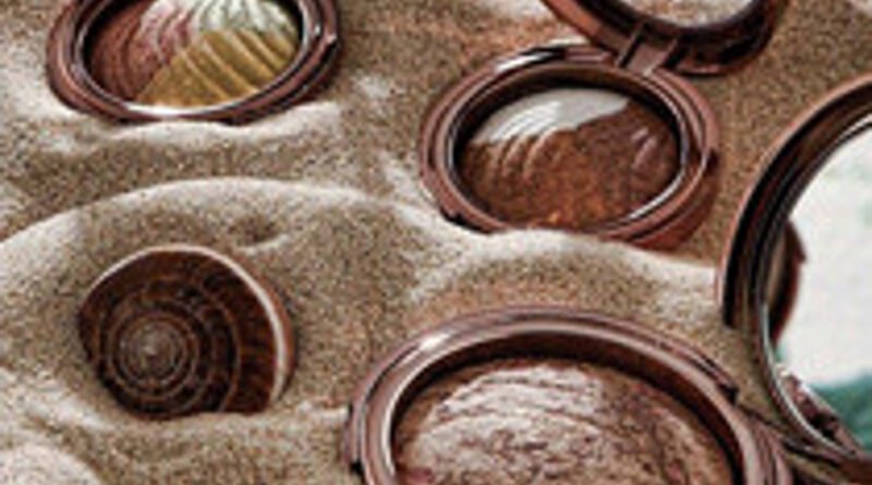 Haziran Ayı: Kaçırmamanız Gereken Yeniliklerle Dolu!  
Özellikle Keşfetmeniz Gereken Son Moda Makyaj Koleksiyonları…