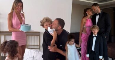 Avatar Atakan: "Bu Aile, En Büyük Şampiyonluğum" - Son Dakika Magazin Haberleri