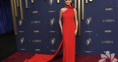 Kırmızı Halıda Moda: 77. Emmy Ödülleri