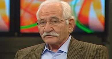 Usta Oyuncu Arif Erkin Hayatını Kaybetti