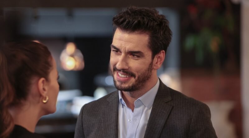 Siyah Kalp ve Aras Aydın'a Produ Awards Ödülü Verildi