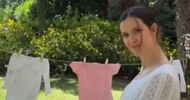 İrem Helvacıoğlu... MOTHERHOOD BEGINS!