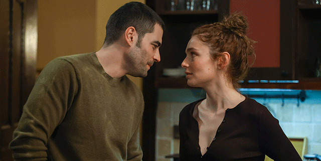 Veliaht... Timur ve Reyhan'ın Başı Belada!