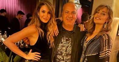 Rojda Demirer, Sahibi Olduğu Mekanın 2. Yaşını Kutladı!