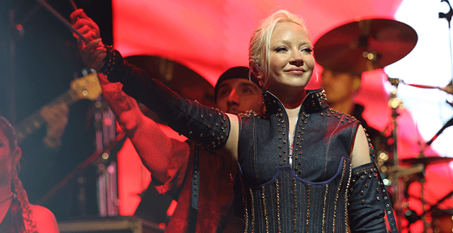 29 Ekim Sahnesinde Anlamlı Sürpriz!