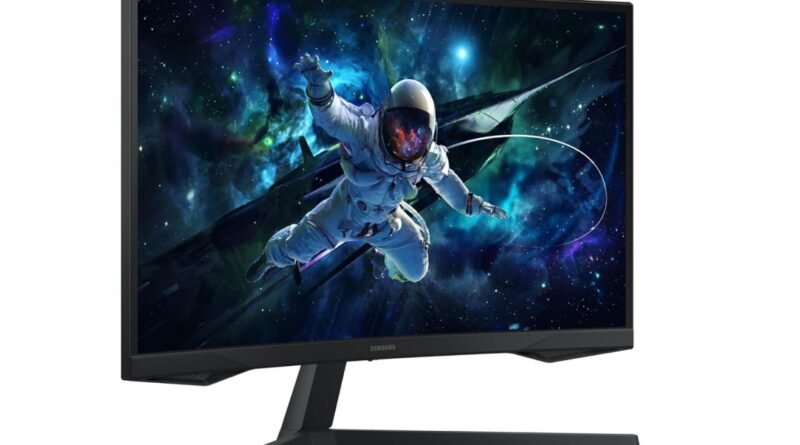 Bütçesi Kısıtlı Oyunseverler İçin: 32 İnç Samsung Kavisli Oyun Monitörü %30 İndirimde!