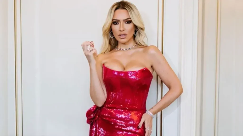 Hadise Aylık Gelirini Açıkladı!