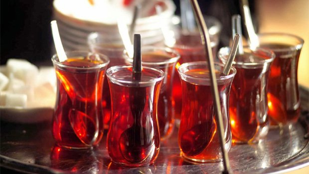 Çay Ocağı Açma Rehberi: Maliyet ve Aylık Kazanç Hesapları
