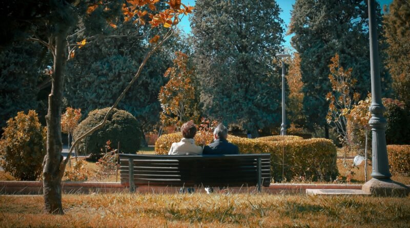 “Cuffing Sezonu”: Neden Sonbaharda İlişki Arıyoruz?