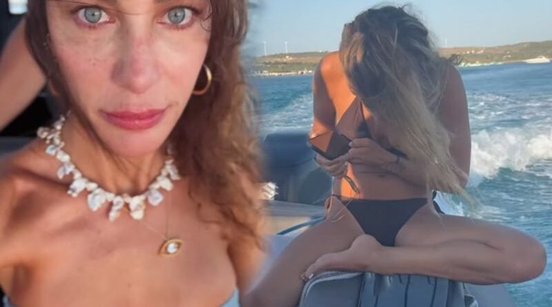 Berrak Tüzünataç’ın Yaz Veda Pozları: 240 Gün Kaldı!
