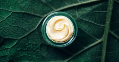 Hangi yaş döneminde hangi kremi tercih etmeliyiz?