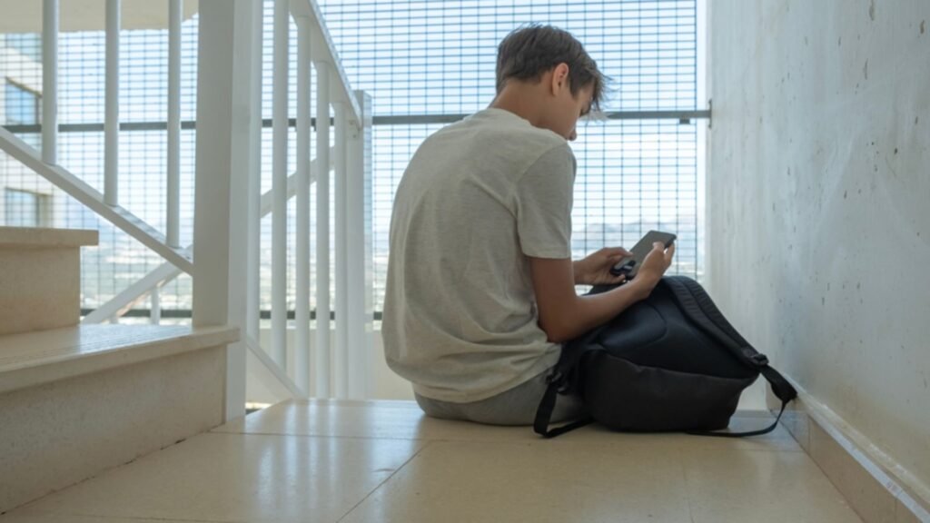 Sosyal Medyanın Erkek Çocukları Üzerindeki Etkileri | Anne