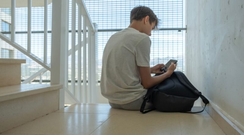 Sosyal Medyanın Erkek Çocukları Üzerindeki Etkileri | Anne