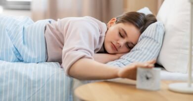 Ergen çocuğunuz okula gitmekte zorlanıyor mu? | Anne