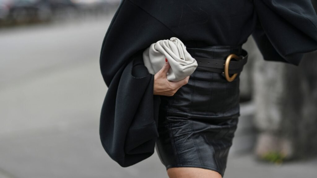 Büyük aksesuarlarla parçalar nasıl kombinlenir?