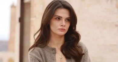 Uzak Şehir’in Alya’sı Sinem Ünsal’dan Reklam Çekimi Hazırlığı: İddialı Tarzı Gündemde