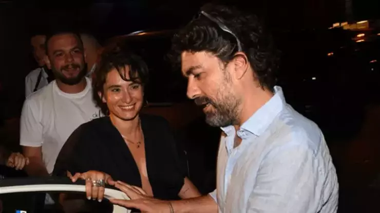 Hande Doğandemir Düğün Tarihini Açıkladı: "Sade Bir Düğün Yapacağız"