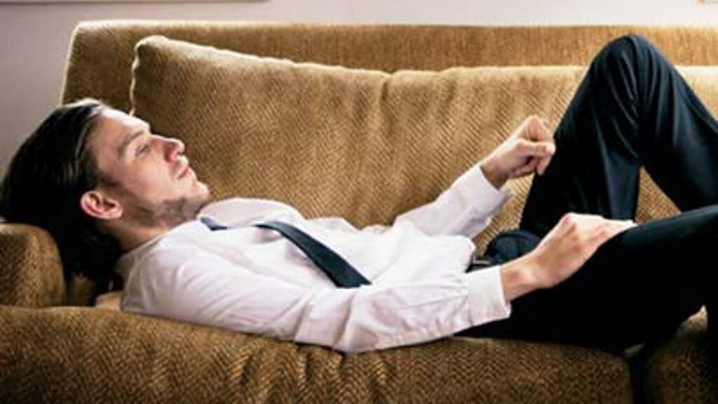 Aşk

Ah, keşke söyleyebilsem!
Sevgilinizin aklından neler geçiyor? İçinde tuttuğu sözleri sizin tepkilerinizden korkarak mı ifade edemiyor?
11 yıl önce