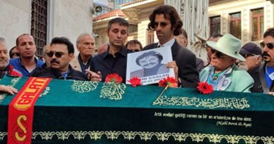 Engin Çağlar... Ebedi Yolculuğuna Uğurlandı!