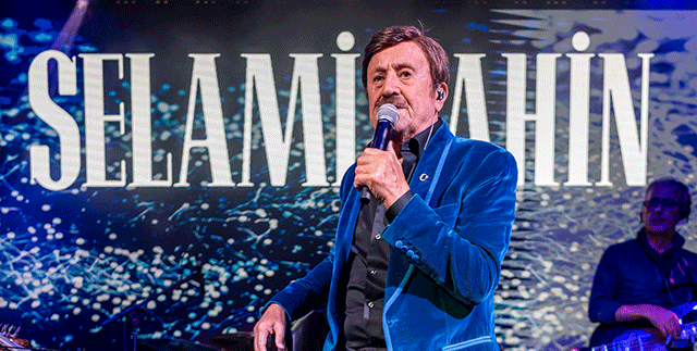 Selami Şahin İstanbul'da Hayranlarıyla Buluştu!