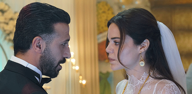 Sahtekarlar... ASYA'DA NİKAH MASASI!