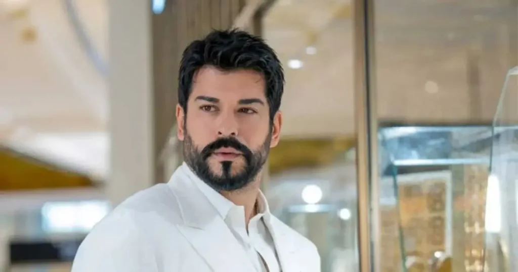 Burak Özçivit'in Kariyerinde Bir İlk: Sürpriz Projenin Detayları Açıklandı