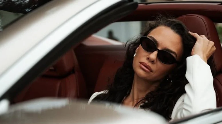 Birce Akalay Alkollü Araç Kullanırken Yakalandı: Ehliyeti Alındı