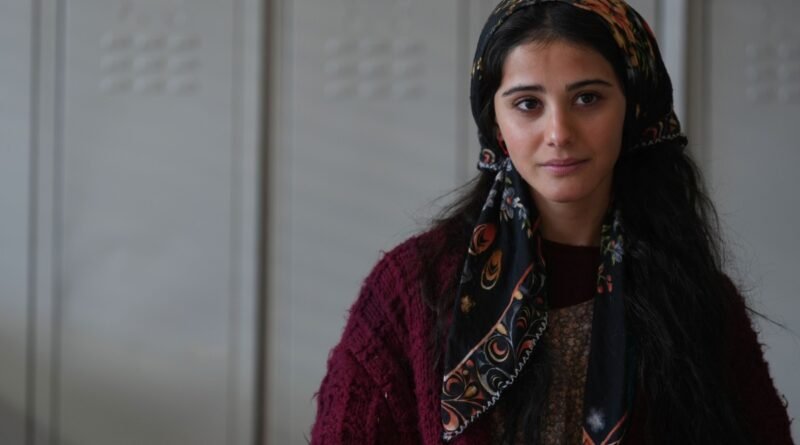 Helin Kandemir Yeni Dizisi “Sevdiğim Sensin”i İlk Kez Tanıttı