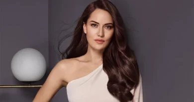 Fahriye Evcen'e İddialı Teklif: Klasik Eser "Uğultulu Tepeler" Uyarlamasıyla Dönüyor!