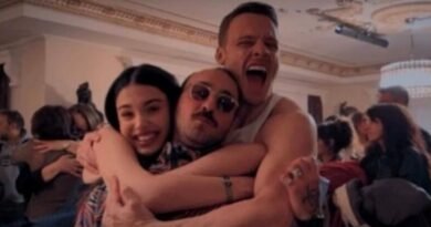 Final Öncesi Veda Eğlencesi: Çarpıntı Dizisi Ekibi Bir Araya Geldi!