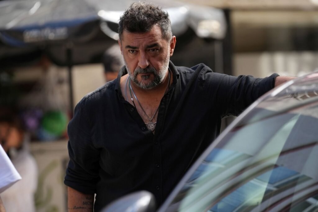 Celil Nalçakan Kaza Geçirdi: Ünlü Oyuncudan İlk Açıklama: "Çizik Bile Yok, Turp Gibiyim"