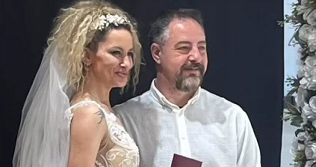 Eşinden "Darp Edildim" İddiasına Yanıt!